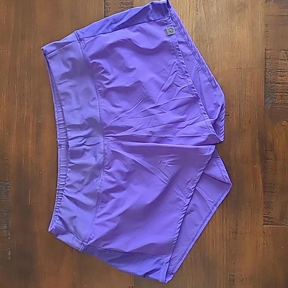 Oiselle Roga shorts size 6